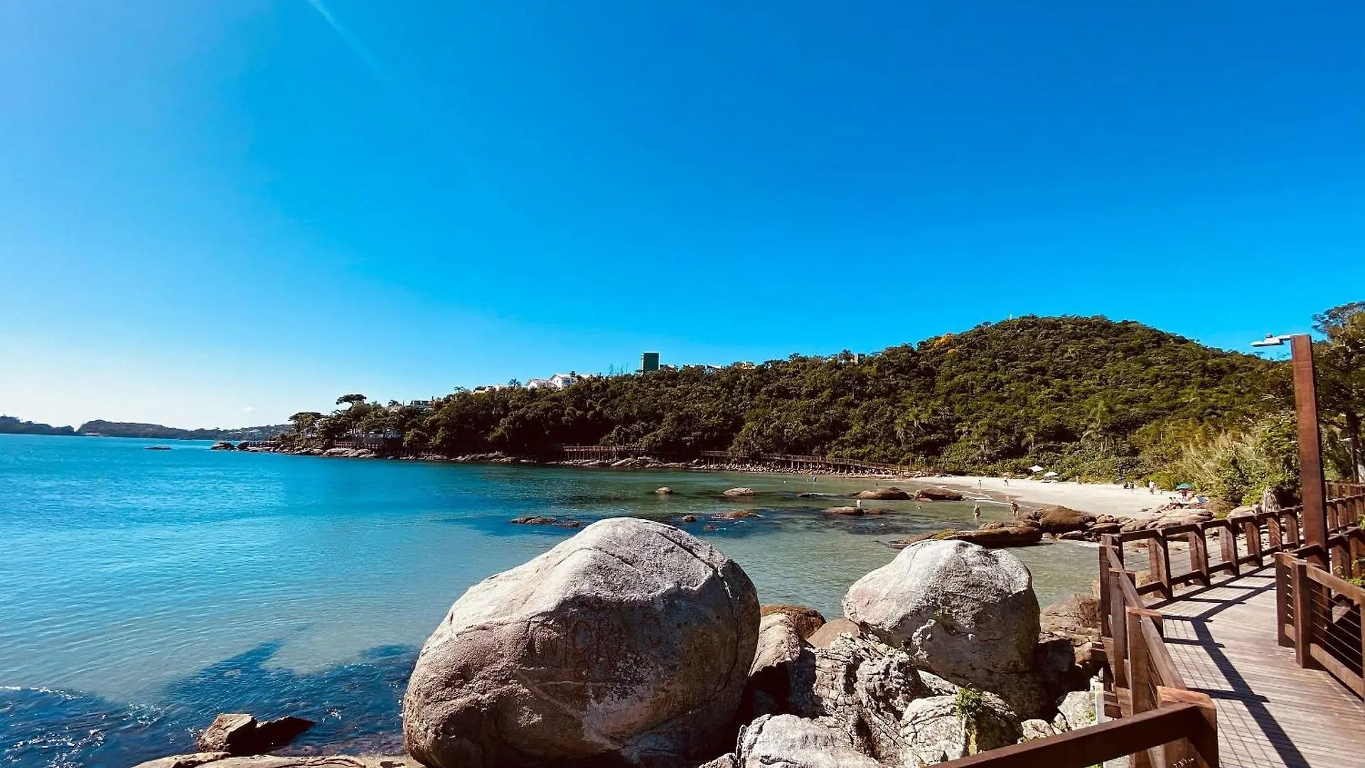 Apto Novo, Com Piscina, 250M Da Praia Bombinhas Apartmán